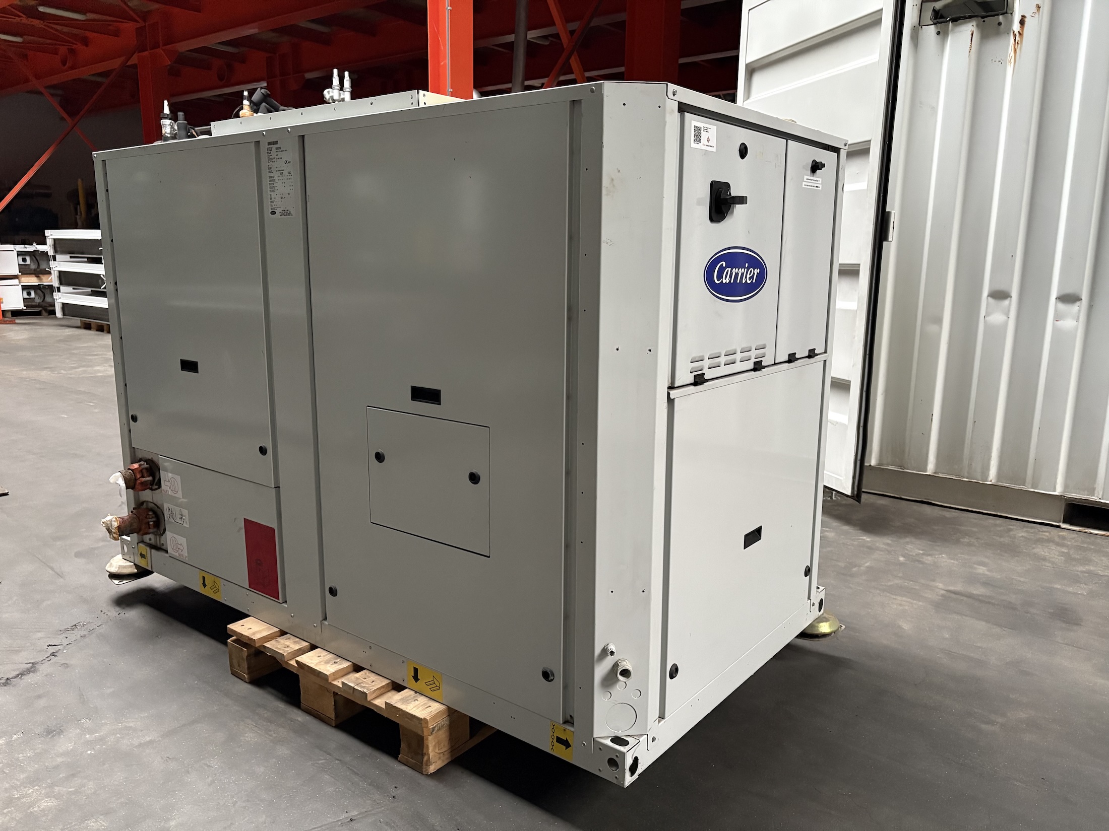 Foto 1- Carrier 30RY-070-B0070-PEE-1.jpg